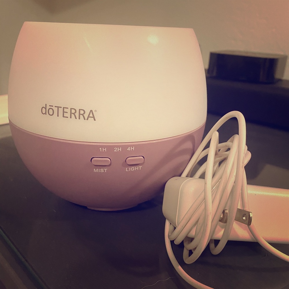 doTERRA Petal Oil Diffuser